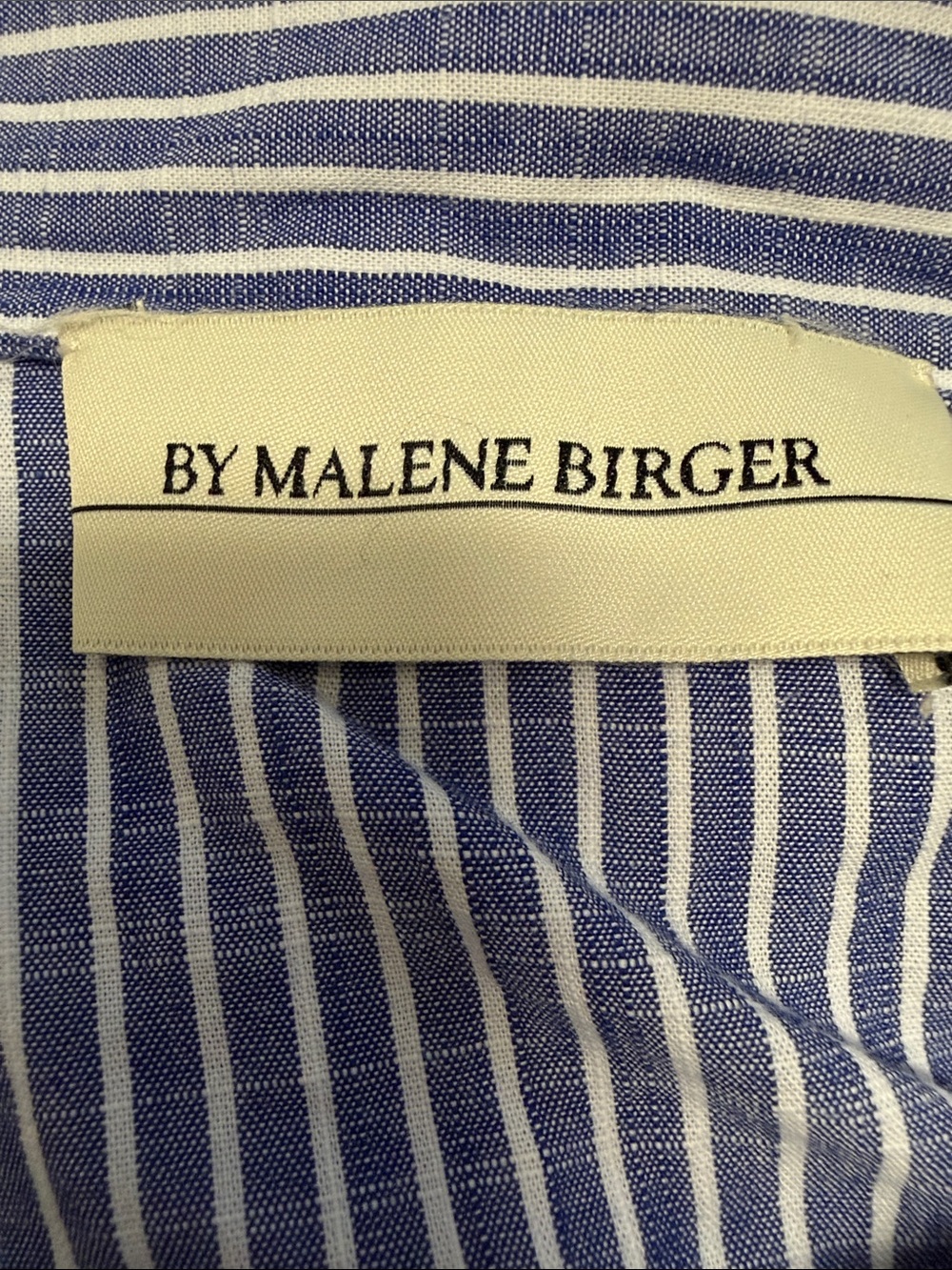 By Malene Birger
100% silk trimming Blue and White Striped Midi Shirt Dress - Picture 4 of 8